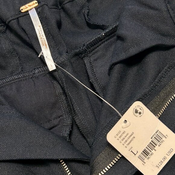 FREE PEOPLE BLACK, CROPPED, DROP-CROTCH TROUSERS, LARGE - Picture 7 of 9